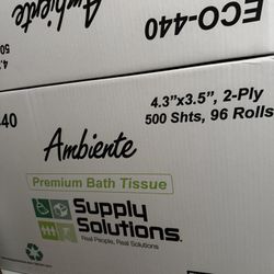 96 Rolls Of Toilet Paper/ 96 Rollos de Papel De Bano