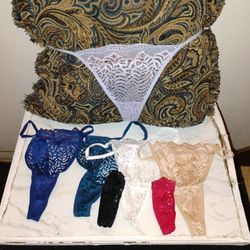 Women's Lace Panties Set Medium 
