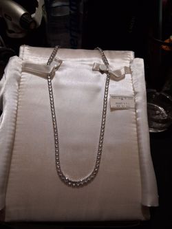 Rinstone necklace