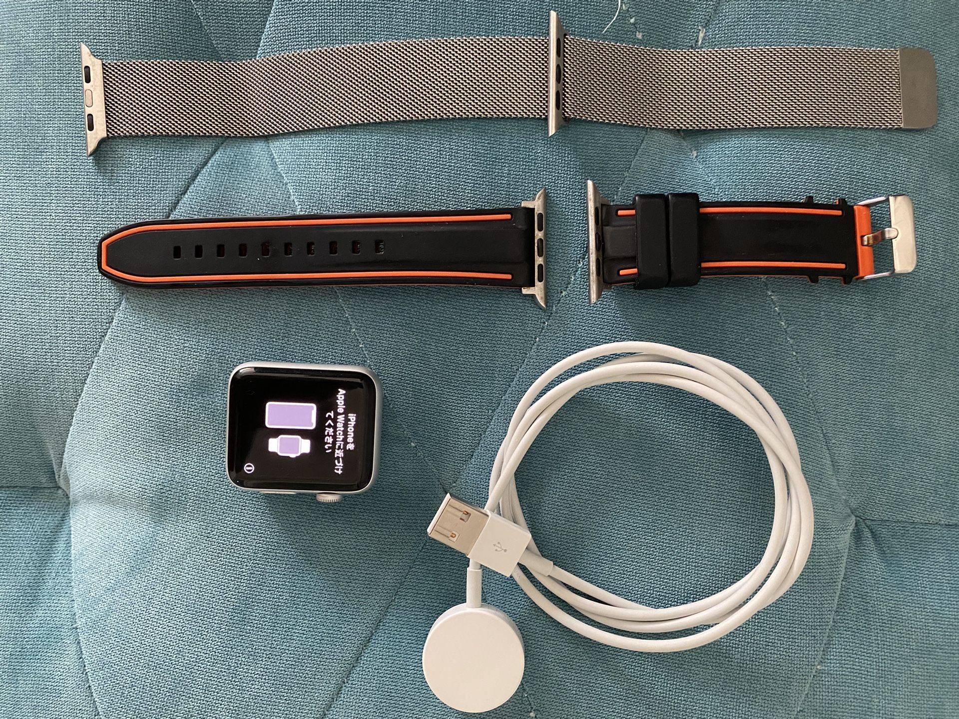 Apple Watch Series 2 42mm Aluminum case + Accessories