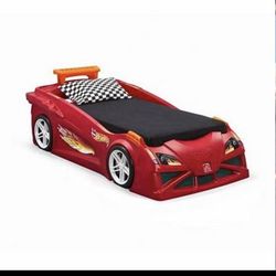 Step 2 hotwheels bed