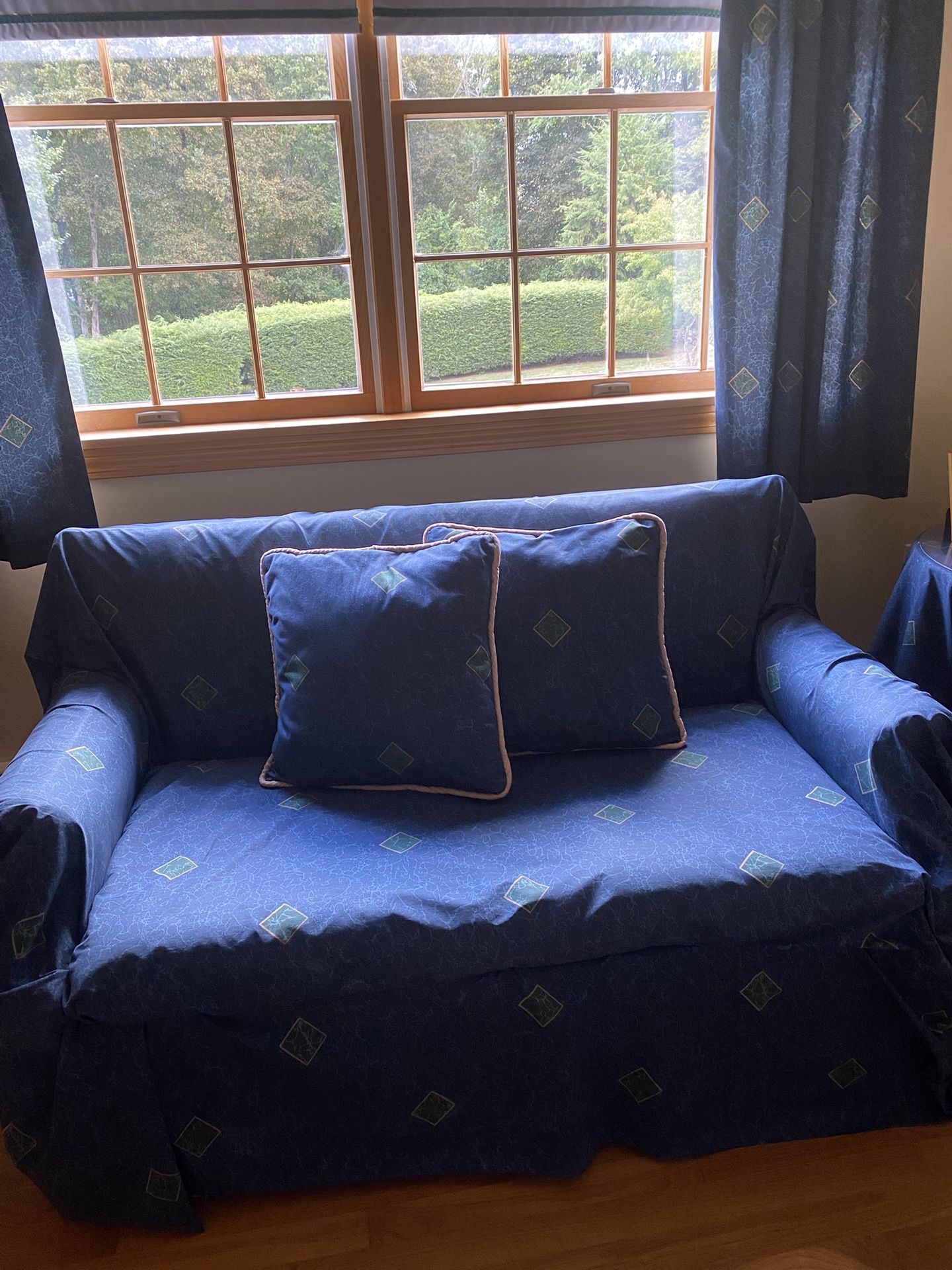 Free Sofa Bed/Love Seat