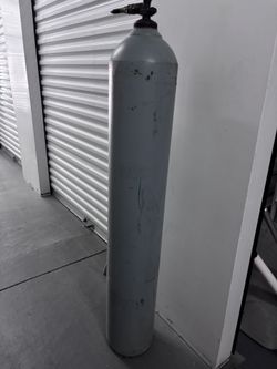 Helium Tank 
