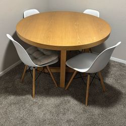 In Very Good Condition 