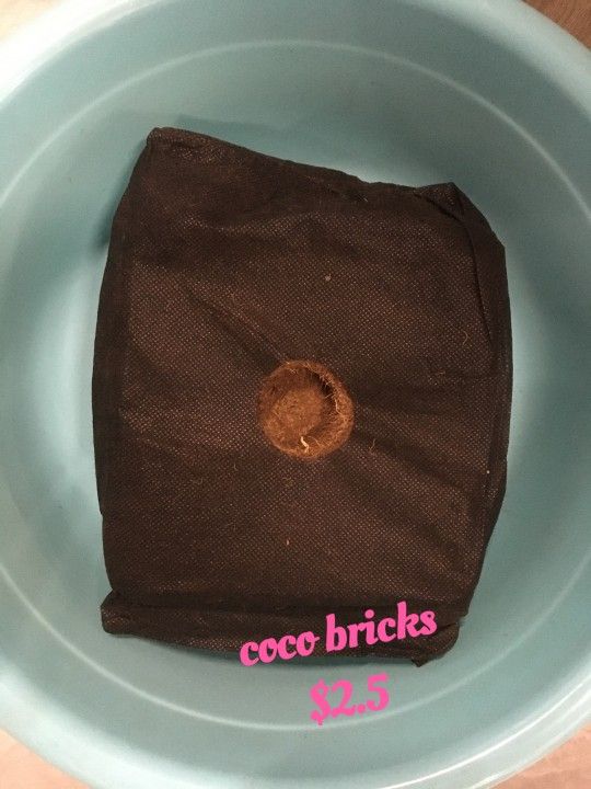 Coco Coir Brick,18.5*12.2*11.2 in.$3 Each