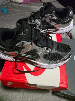 Nike Vr Rnr size 9.5 men