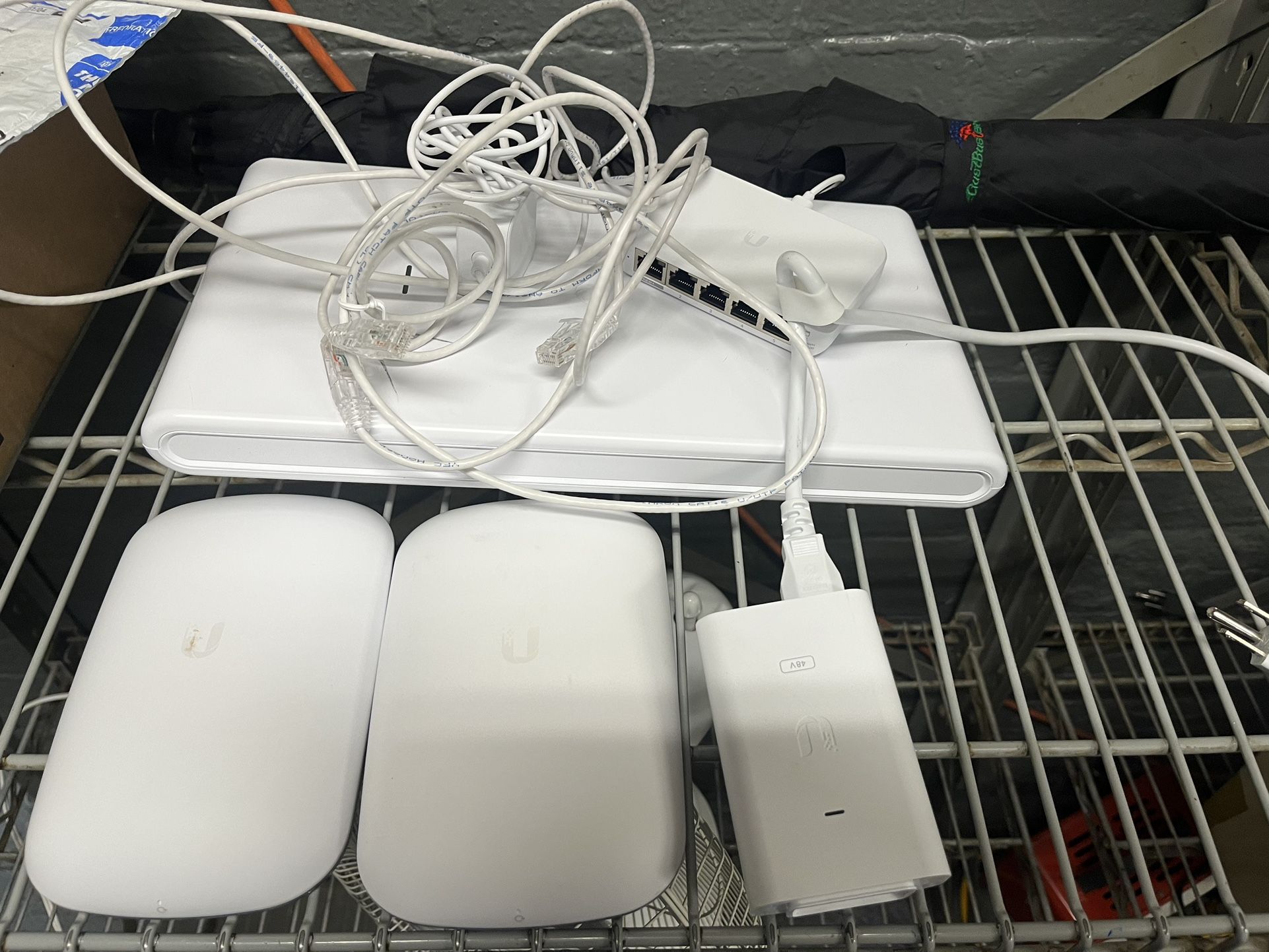 Unif Camera Wifi Equipment