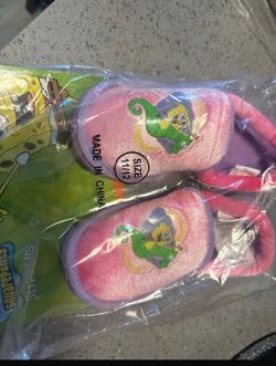 New SpongeBob slipper size 11/12 kids