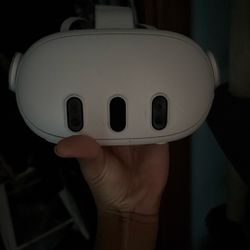 Meta Quest 3  ( No Controllers