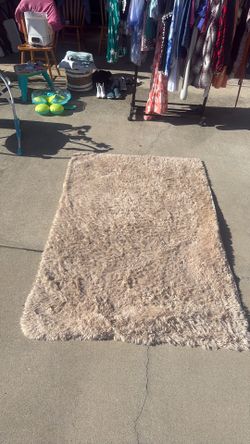 Rug