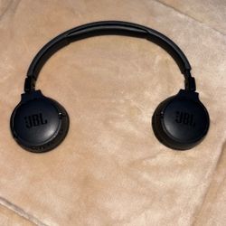 JBl Headphones 