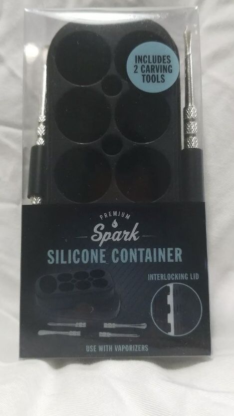 Spark Silicone Container
