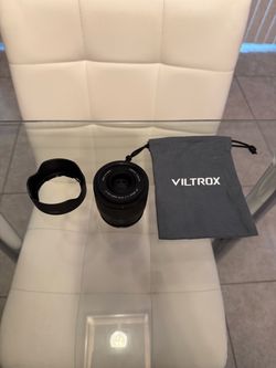 Viltrox 25mm f/1.7 Lens