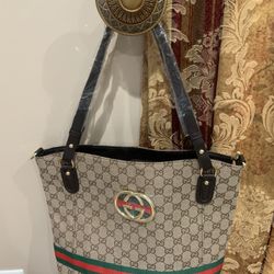 Handbag 