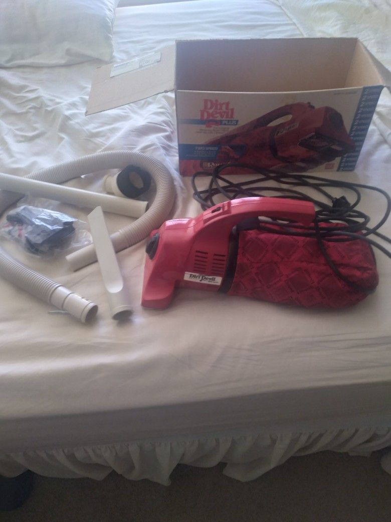 Dirt Devil 2 Speed Hand Car Vac. New Cond