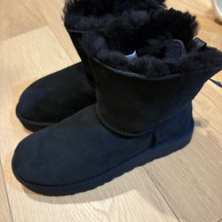 Uggs mini Bailey II