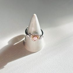 New AAA Zircon Ring Heart Cut Engagement Ring For Women