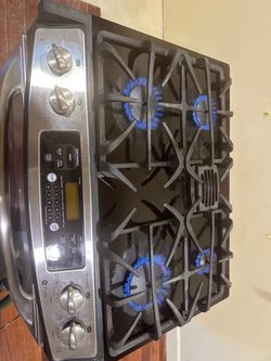 GE 4 burner gas range