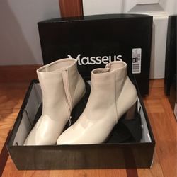Off White Boots.  Looks Like Leather!