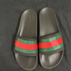 designer slides size 9