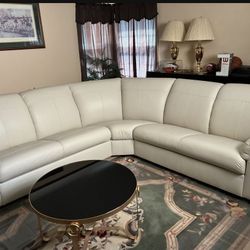 Leather Sectional Clean Smoke Free Home 