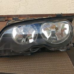 OEM Bosch BMW E46 Headlights Pair - Left & Right (Excellent Condition) 