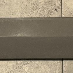 GRAY QUARTZ STONE SADDLE BEVELED 30-1/8” L, 4-1/4” W, 1-1/4” H TO 5/8”