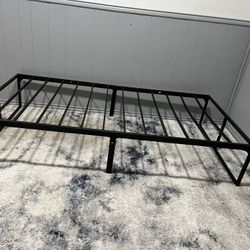 Twin Metal Bed Frame – Black (Sturdy)