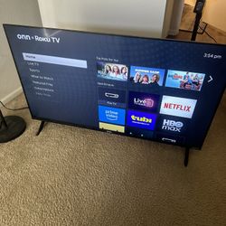 40 Inch Onn- ROKU TV