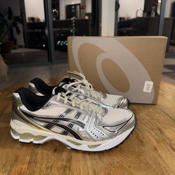ASIC Gel Kayano 14 Pure Silver Size 9 Deadstock 