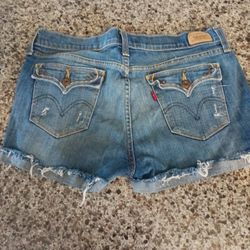 Levi Shorts Sz 10
