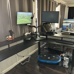 VIVO Electric L-Shaped Standing Desk Set Up
