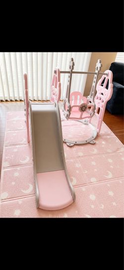 Kids indoor swing with slide