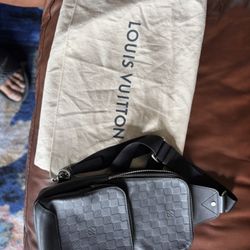 Louis Vuitton Sling (100% REAL) 