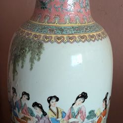 Vintage Tall Chinese Vases
