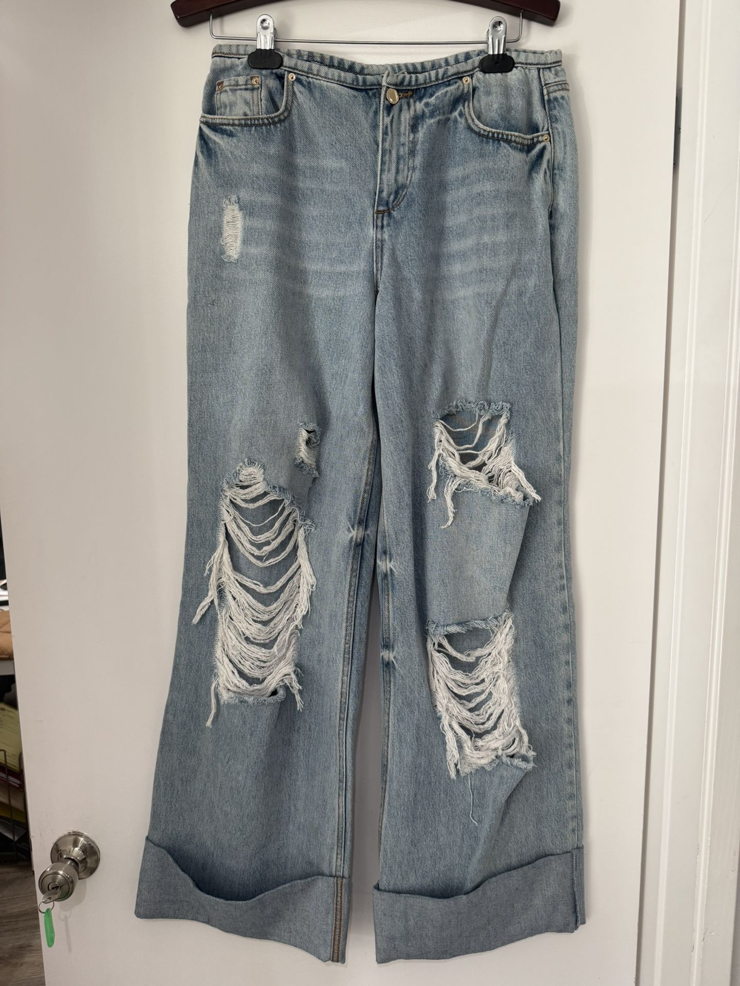 Distressed Retrofête Jeans, Size 28
