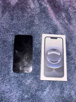 iPhone 16e