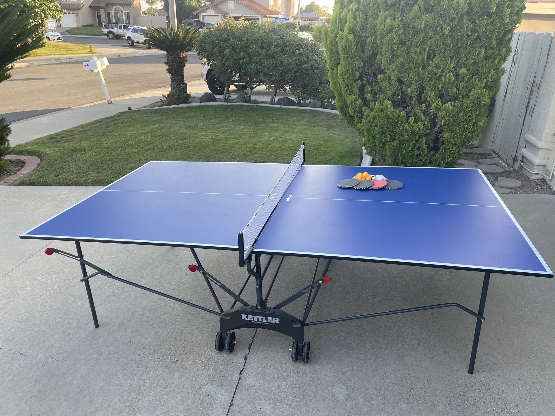 Kettler Ping Pong Table