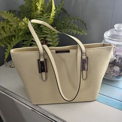 Beautiful Yellow Aldo Handbag