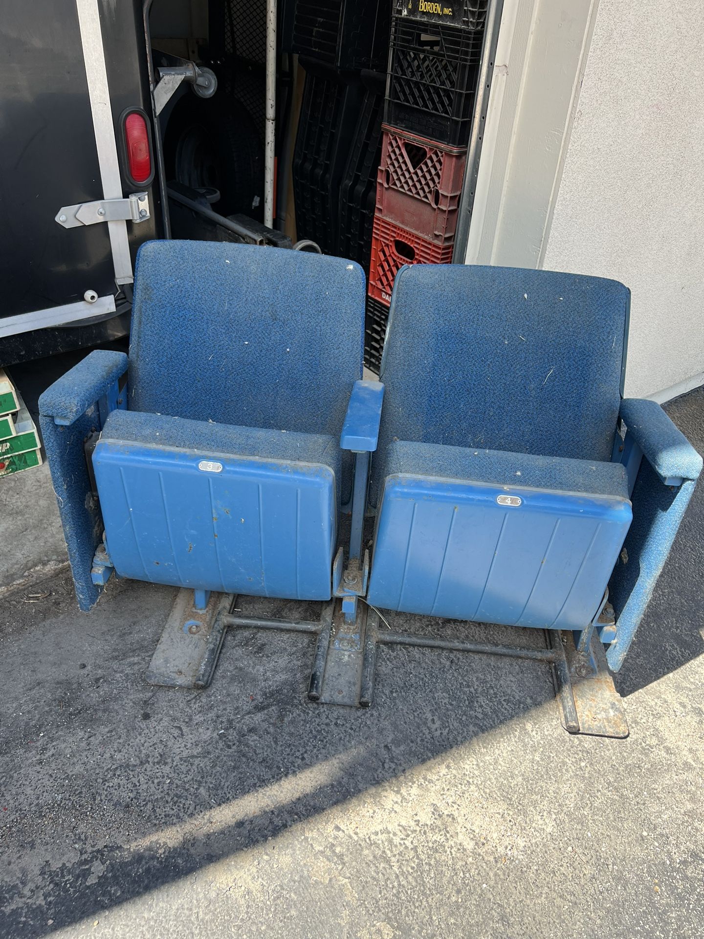 Vintage Double Theater Seats, Man Cave Movie Theater, Stadium Seats