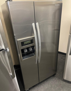KitchenAid Side‑by‑Side Fridge – Stainless, Ice/Water Dispenser