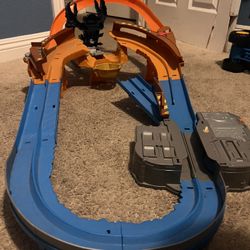 Monster Truck Track & Truck 