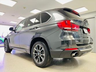 2017 BMW X5 Thumbnail