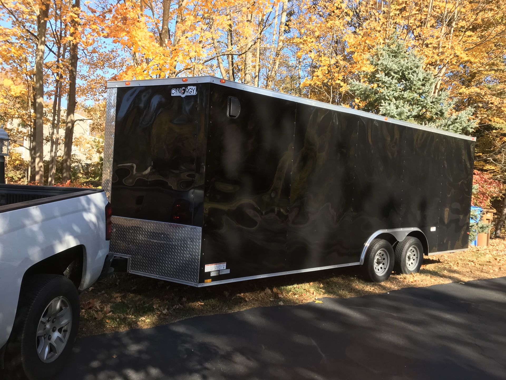 2020 Enclosed Trailers 8.5 x 20 ft (Various sizes and Financing available)