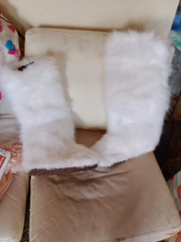 Long Faux Fur Boots Size 10.5