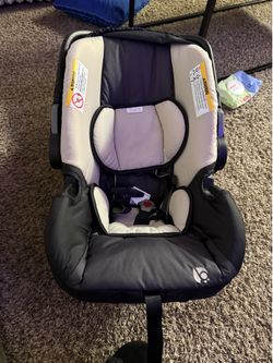 Baby trends car seat