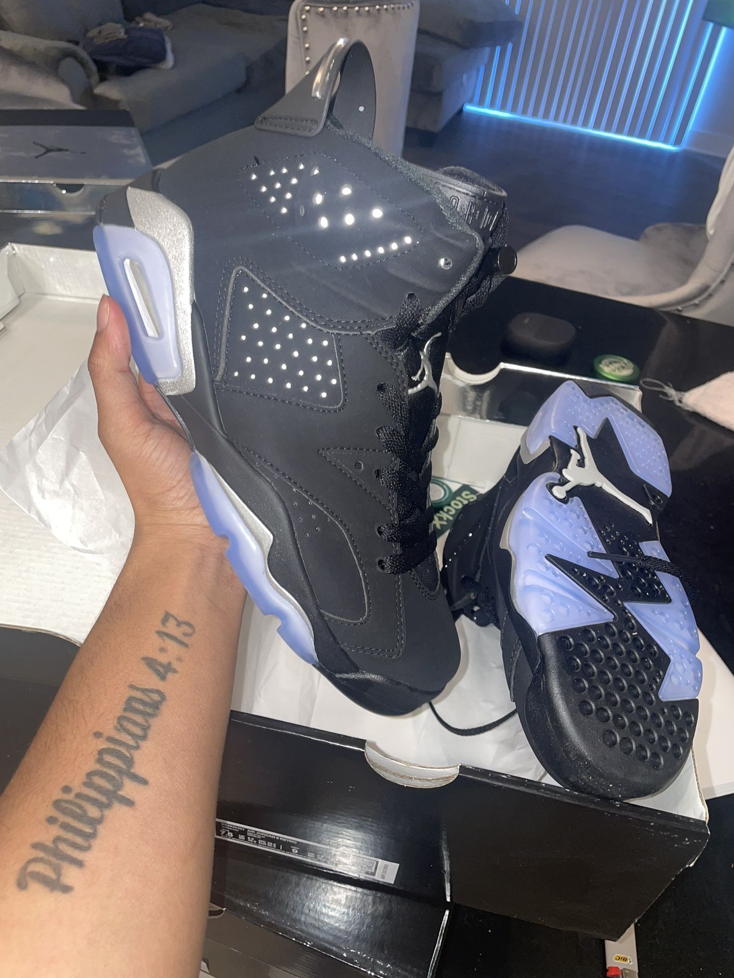 Air Jordan Retro 6s Metallic Silver