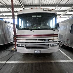 1994 Fleetwood Bounder 