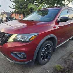 2020 Nissan Pathfinder
