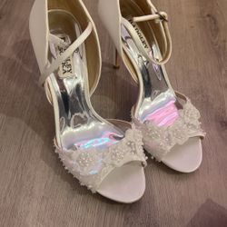 Badgley Mischka Heels Size 7